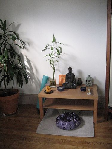 Have a meditation space. Make it your own. Use in scents, candles, crystals, plant life. Whatever feels right to you. Follow your senses and chakras. Meditation Alter, Zen Corner, Yoga Meditation Room, Meditation Room Decor, Aesthetic Bedroom Ideas, Meditation Corner, Zen Room, Meditation Rooms, Meditation Altar