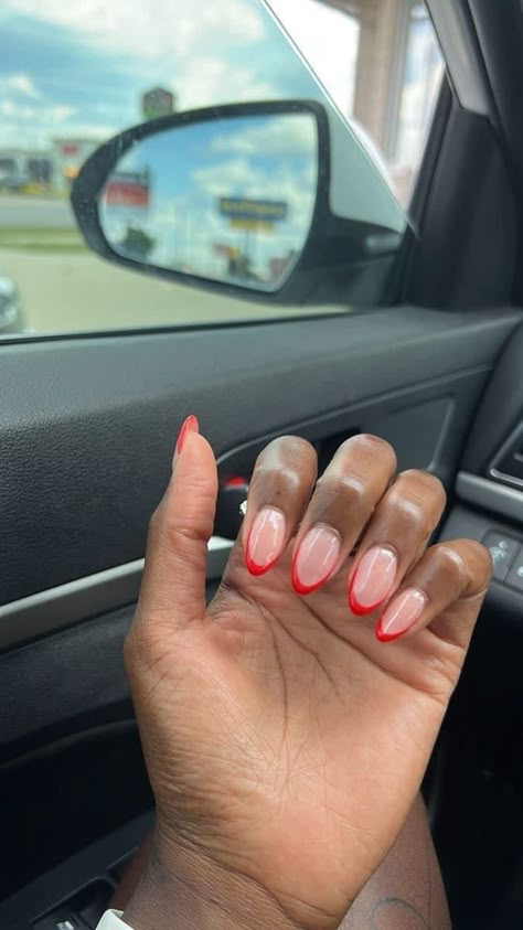 Short Nails Inspo Black Women, Dream Nails Short, Short Nails On Dark Skin, Gel Nails Dark Skin, Short Nails Dark Skin, Red Nails Dark Skin, Bio Gel Nail Designs, Natural Short Nails Ideas, Baddie Short Acrylic Nails Designs