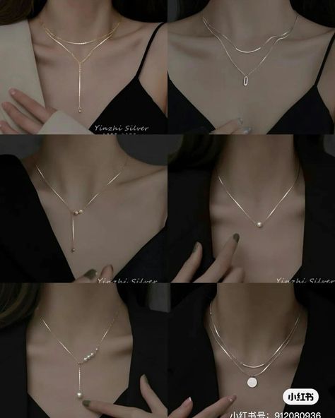 Simplistic Jewelry, Jewelry Product Shots, Bff Hands Aesthetic, Pretty Jewelry Necklaces, Fancy Jewellery Designs, Korean Jewelry, Fashion Top Outfits, Magical Jewelry, Jewelry Accessories Ideas