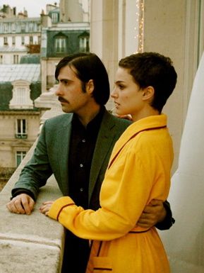 hotel chevalier Natalie Portman Hotel Chevalier, Jean Luc Goddard, Wes Anderson Hotel, Hotel Chevalier, Wes Anderson Color Palette, Wes Anderson Characters, The Darjeeling Limited, Darjeeling Limited, Wes Anderson Style