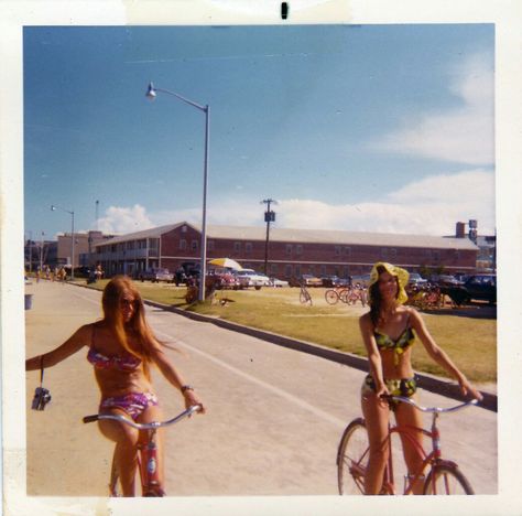 Bicycle Girls 1970s Americana Aesthetic, Long Way Home, 70s Aesthetic, Bicycle Girl, Vintage Americana, California Dreamin', Trailer Park, Summer Dream, Teenage Dream