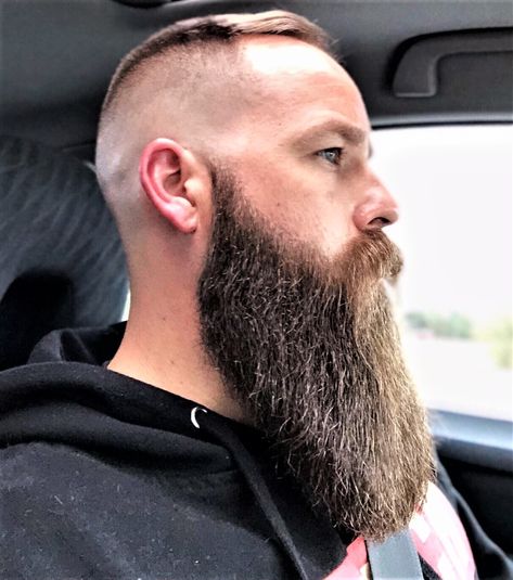 https://www.goldenbeards.com  https://www.goldenbeards.com  https://www.goldenbeards.com Viking Beard Styles, Shaved Head With Beard, Beard Trend, Beard Cuts, Beard And Mustache Styles, Long Beard Styles, Long Hair Beard, Beard Envy, Long Beard