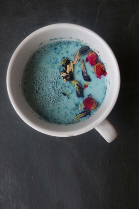 Full Moon Milk with Butterfly Pea Flowers & Coconut Sugar - Moody Moons Moon Milk Recipe, Ritual Ideas, Butterfly Pea Flowers, Moon Milk, Milk Jar, Pagan Crafts, Full Moon Ritual, Butterfly Pea Flower, Butterfly Pea