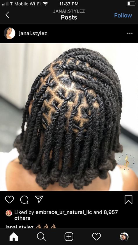 Two Strand Twist Locs With Weave, Loc Styles For Black Women Short, Short Loc Bob, Medium Loc Styles Women, Loc Knots, Short Dreadlocks Styles, Dreads Styles For Women, Locs Styles, Short Locs