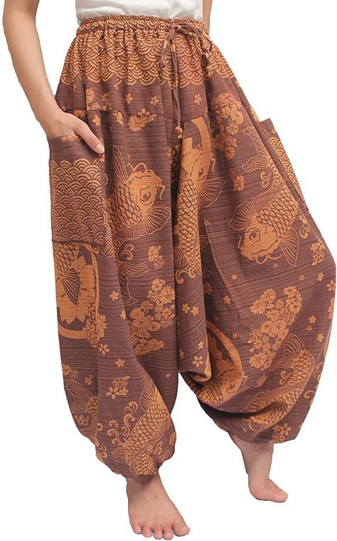 Aladin Pants, Harem Pants Outfit, Reuse Clothes, Autumn Beach, Maternity Casual, Yoga Harem Pants, Beach Street, Big Pants, Fair Outfits