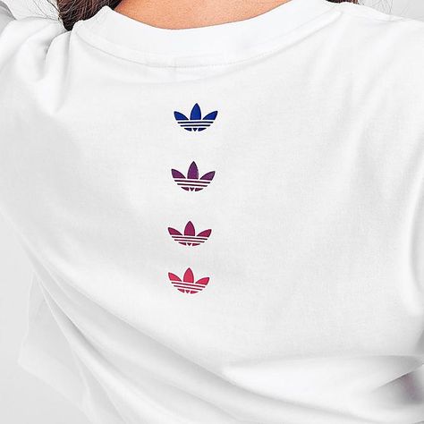 Adidas Clothes Women, Adidas Shirt Women, Adidas Outfit Women, Sports Attire, Adidas Originals Women, Moms Favorite, Adidas Fashion, Crop T Shirt, Adidas Outfit