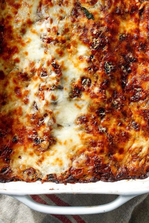 NYT Cooking: Equal parts indulgent and virtuous, this meatless lasagna from Mark Bittman will please everyone at the table. Serve it with a green salad on a weeknight, or alongside a platter of meatballs for Sunday dinner. And listen: We won't tell anyone if you use no-bake noodles or frozen spinach. It's all good either way. Suriname Recipes, Meatless Lasagna, Mark Bittman, Spinach Lasagna, Nyt Cooking, Frozen Spinach, Fresh Pasta, Lasagna Recipe, Sunday Dinner