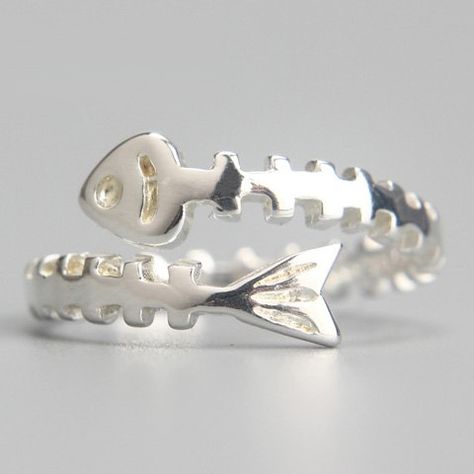 GET $50 NOW | Join RoseGal: Get YOUR $50 NOW!http://www.rosegal.com/rings/sweet-solid-color-fish-bone-226278.html?seid=7943936rg226278 Fish Bone Bracelet, Shark Rings Jewelry, Fish Skeleton Jewelry, Cheap Ring, Bone Cuff, Fish Skeleton Necklace, Gothic Engagement Ring, Bone Ring, Cheap Silver Rings