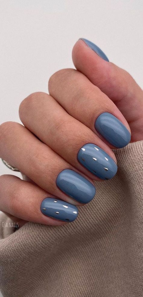 Grey Blue Nail Ideas, Blue Denim Nails, Casual Winter Nails Short, Smoky Blue Nails, Blue Gray Nails Acrylic Short, Grey Blue Gel Nails, Dusk Blue Nails, Smokey Blue Nails, Blue And Gray Nail Designs