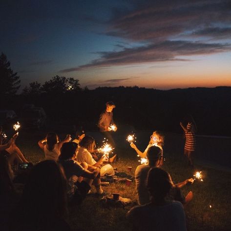 Camping Pictures With Friends, Camping With Friends, Camping Photo, Yucca Plant, Camping Photography, Camping Aesthetic, Summer Plans, Summer Goals, Camping Outfits