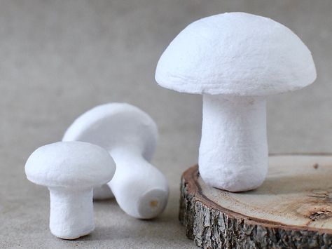 Styrofoam Mushrooms Diy, Styrofoam Mushrooms, Fabric Mushrooms, Mushrooms Diy, Wire People, Mushroom Diy, Ball Craft, Mushroom Ornaments, Woolen Craft