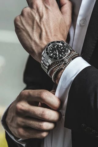 Don Pedro, Gentleman Aesthetic, Bad Boy Aesthetic, Stylish Watches, Gentleman Style, Gold Plated Jewelry, Luxury Watches, Bracelets For Men, Gentleman