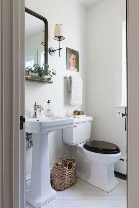 House Tour-A Gorgeous Renovation of a 1920's English Cottage-Style Home Very Small Bathroom, Shiplap Bathroom, Cozy Family Rooms, Cottage Style Home, Cottage Renovation, Cottage Bathroom, Cottage Style Homes, English Cottage Style, Pedestal Sink