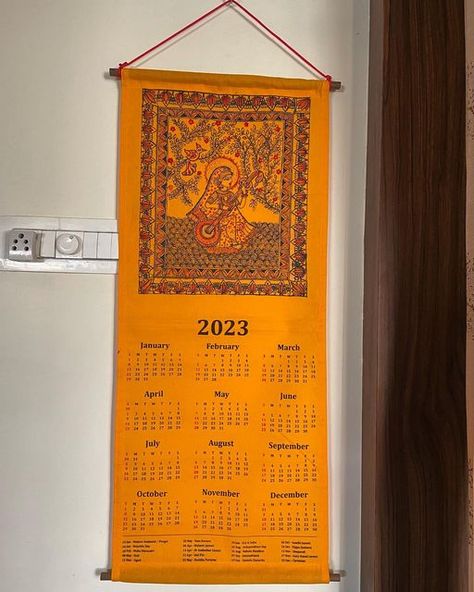 Smitha Ramesh on Instagram: "Calendar for 2023 Design credits : @pinterest Drawing lessons: @archapte18 Canvas: @canvas2craft #craft #painting #calendar #handmade" Indian Calendar, Fabric Calendar, Kalam Kari, Instagram Calendar, Art Forms Of India, Calendar For 2023, 2023 Design, Craft Painting, 2025 Calendar