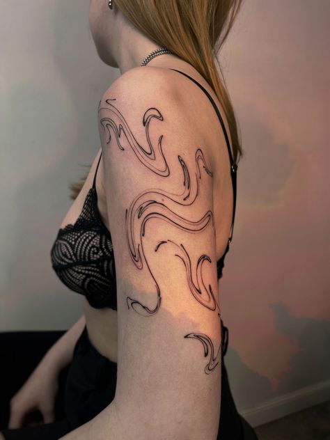 Shoulder Swirl Tattoo, Abstract Shoulder Tattoos For Women, Abstract Galaxy Tattoo, Abstract Wrap Around Tattoo, Back To Arm Tattoo, Abstract Water Tattoo, Water Flow Tattoo, Blackwork Back Tattoo, Sharp Tattoo