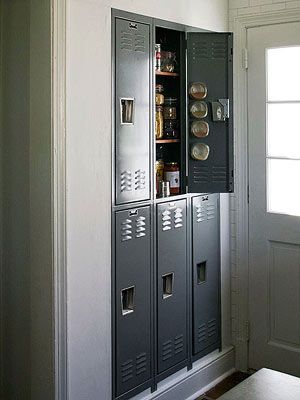 My fantasy pantry Upcycled Lockers, Industrial Mudroom, Lockers Repurposed, Locker Ideas, Cape Cod Cottage, Eclectic Kitchen, Metal Lockers, School Lockers, Cottage Kitchens