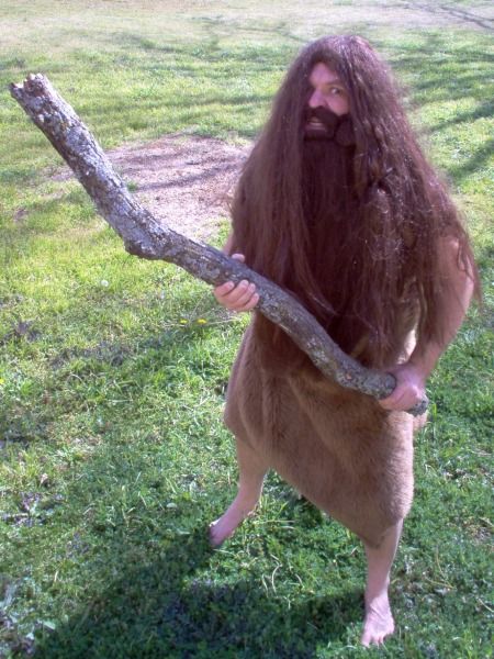 Woolly Mammoths, Caveman Costume, Biblical Costumes, Prehistoric Man, Dragon Halloween, Halloween Ball, Fashion Angels, Mardi Gras Costumes, Night At The Museum