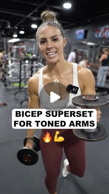 Nikkiey Stott, BSN | Fitness Coach on Instagram: "Try this dumbbell bicep superset! 😮‍💨💪🏼
.
.
.
#armdayeveryday #armdayworkout #bicepworkout #bicepcurls #tonedarms #strongarms #bicepexercises #armexercises" Bicep Superset, Nikkiey Stott, Bicep Workout Women, Dumbbell Bicep Workout, Best Bicep Workout, Arm Day Workout, Back And Bicep Workout, Bicep Workout, Fast Workouts