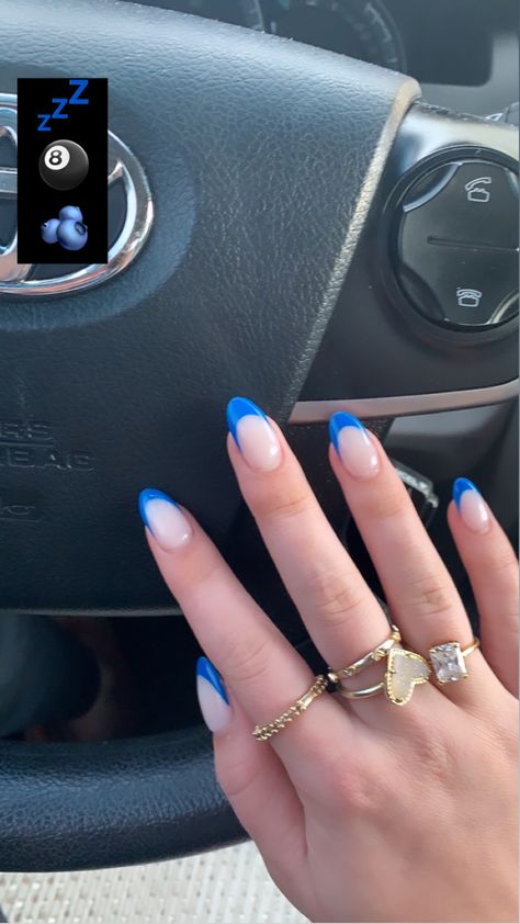 Acrylic Nails For Blue Dress, Blue Almond Nails With Flowers, Blue Nail Ideas Almond, Simple White And Blue Nails, Nails For Blue Prom Dress, Prom Nails For Royal Blue Dress, Mail Inspo 2024 Spring, Royal Blue And White Acrylic Nails, Simple Summer Nails Blue