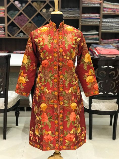 Embroidery Fall, Indian Jackets, Trouser Dress, Traditional Jacket, Embroidered Coat, Aari Embroidery, Boho Jacket, Embroidered Jacket, Raw Silk