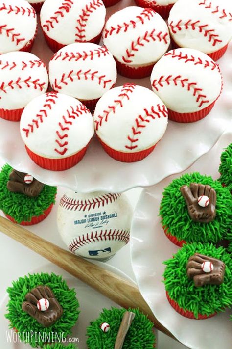 baseball cupcakes with minibaseball bat decorations Baseball Desserts, Baseball Decorations, Baseball Cupcakes, Baseball Theme Party, Little League Baseball, Baseball Birthday Party, Baseball Party, Baseball Theme, Baseball Birthday