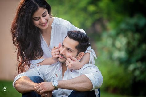 Vintage Films | Wedding Photographers | Delhi NCR and Mumbai | Weddingsutra Favorites Wedding Shoot Ideas, Vintage Films, Pre Wedding Shoot Ideas, Pre Wedding Shoot, Pre Wedding Photoshoot, Wedding Photoshoot, Wedding Shoot, Pre Wedding