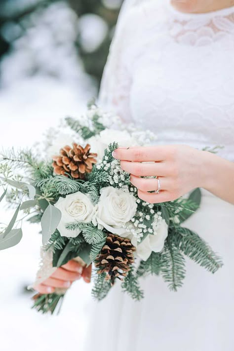 Winter Wedding Flowers Bouquets White Pine Cones, Winter Wedding Bouquet Evergreen White Roses, Winter Wedding Bridesmaids Bouquets, Winter Bouquet Greenery, White And Green Winter Bouquet, White And Green Winter Wedding Bouquet, Winter Wedding Bouquet Bridesmaid, Pine Winter Wedding, Pine Wedding Bouquet