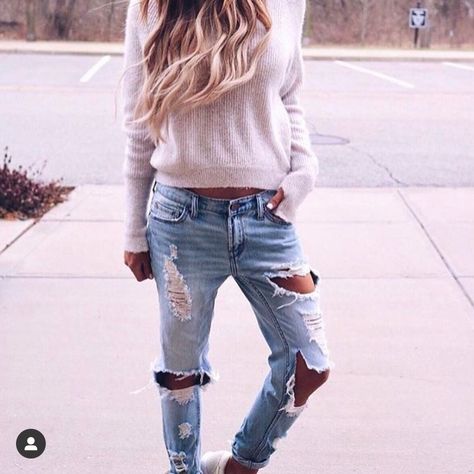 Brand New With Tags! Super Trendy Distressed/Destroyed Boyfriend Jeans. One X One Teaspoon, Rare Find. Size 24 Color: Blue Hart Sold Out Everywhere Celebrity And Ig Blogger/Influencer Famous! Rare White Distressed Jeans, One Teaspoon, Black Denim Jeans, Straight Leg Denim, Low Rise Jeans, Jeans Color, Fall Winter Outfits, Comfortable Outfits, What I Wore