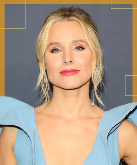 The 7 Makeup Products Kristen Bell Swears By For Glowing Skin Minimalist Beauty Routine, Natural Beauty Routine, Skin Care Routine For 20s, Makeup News, Valentines Day Makeup, Princess Wallpaper, Favorite Makeup Products, Makeup Tricks, Makeup Must Haves