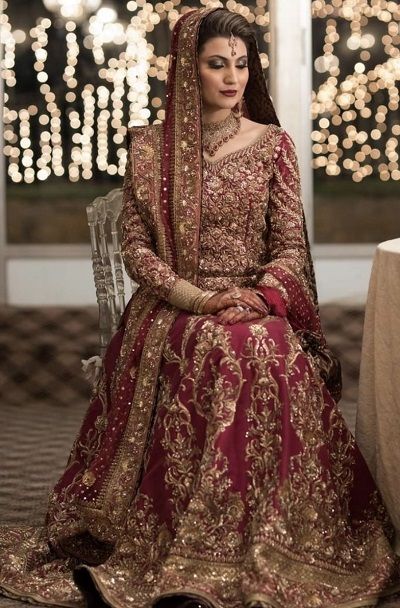 Heavy Bridal Lehenga Designs Pakistani Bridal Dresses Online, Walima Dress, Red Bridal Dress, Desi Wedding Dresses, Asian Bridal Dresses, Asian Wedding Dress, Bridal Lehenga Collection, Latest Bridal Dresses, Bridal Dresses Pakistan