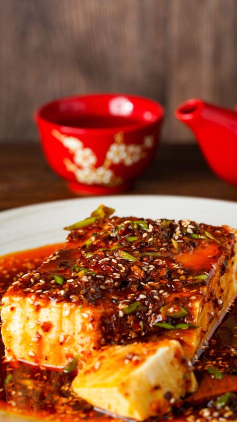 Spicy Cold Tofu, Spicy Tofu Recipes Healthy, Spicy Tofu Bowl, Spicy Silken Tofu, Spicy Tofu Marinade, Tofu Appetizer Recipes, Cold Tofu Recipes, Dumpling Dinner, Chinese Tofu Recipes