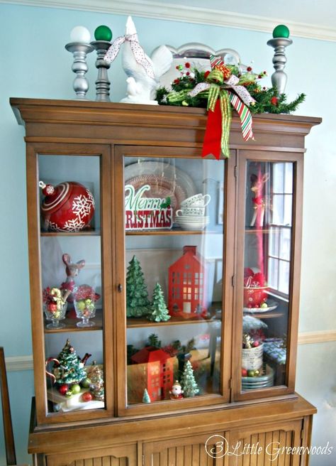 Holiday Home Tour 2015 - 3 Little Greenwoods | Christmas dining room, Hutch decor, Christmas home . #Natal #Christmas_Cabinet_Decorations #Christmas_Hutch_Decor #Dorm_Decorations_Wall Christmas Cabinet Decorations, Christmas China Cabinet, Christmas Hutch Decor, Dorm Decorations Wall, Christmas Hutch, China Hutch Decor, Top Of Kitchen Cabinets, Christmas Home Tours, Hutch Decor