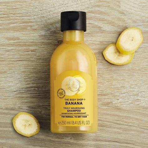 The Body Shop: Banana Truly Nourishing Shampoo Banana Shampoo, Tea Tree Face Wash, Oil For Curly Hair, Coconut Oil Hair Growth, Coconut Oil Hair Mask, Body Shop At Home, Shampoo Reviews, Banana For Hair, Hair Care Brands