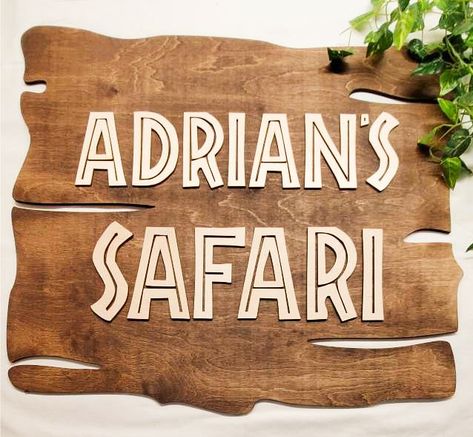 Safari Birthday Party Decorations, Safari Party Decorations, Jungle Decorations, Disco Decorations, Boys Playroom, Jungle Safari Party, Safari Decorations, Safari Birthday Party, Safari Nursery Decor