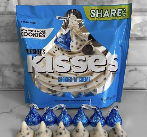 Chocolate Kiss Cookies, Hershey Cookies, S Cookies, Curly Hair Accessories, Kisses Candy, Kiss Cookies, Cute School Stationary, More Is More, Kisses Chocolate