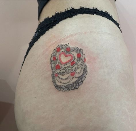 Knee Heart Tattoo, Mini Cake Tattoo, Bundt Cake Tattoo, Heart Cake Tattoo, Cake Tattoo Traditional, Birthday Cake Tattoo, Bed Tattoo, Let Them Eat Cake Tattoo, Vintage Cake Tattoo