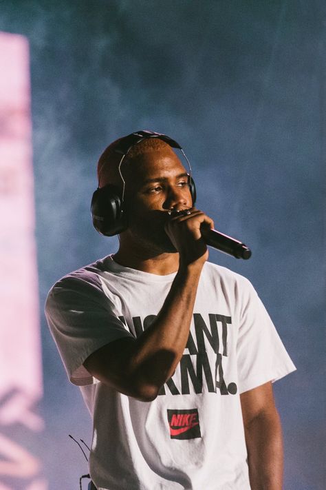 Frank Ocean Concert, Frank Ocean Aesthetic, Gangsta Grillz, Frank Ocean Wallpaper, Channel Orange, Ocean Aesthetic, Concert Aesthetic, Dream Concert, Ocean Pictures