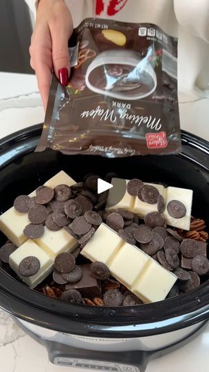 3.9K views · 67 reactions | Best crockpot dessert this holiday | Best crockpot dessert this holiday | By The Reel NellyFacebook Crock Pot Turtle Clusters, Crockpot Pecans, Crockpot Turtles, Turtle Clusters, Crockpot Candy Recipes, Crockpot Dessert, Pecan Turtles, Best Crockpot, Crockpot Candy