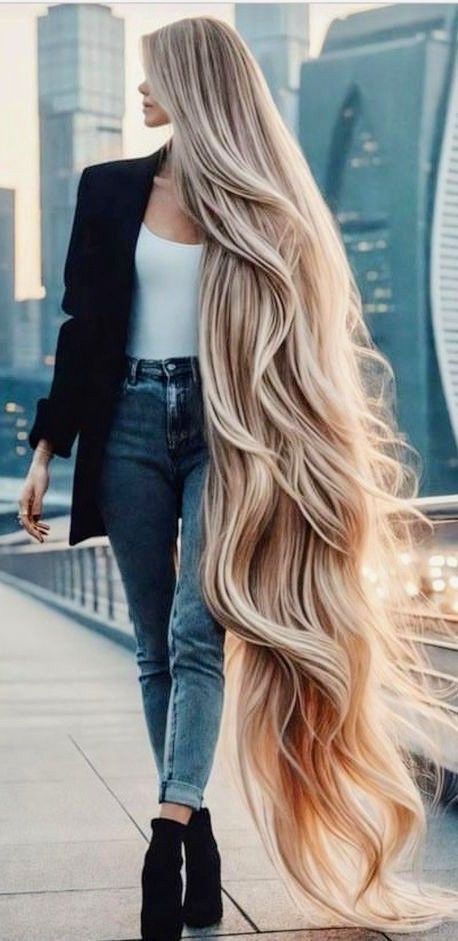 Extremely Long Hair Hairstyles, Extreme Long Hair, Very Long Blonde Hair, Extremely Long Hair, Long Hair Models, Really Long Hair, Long Blonde, Long Blonde Hair, French Braid