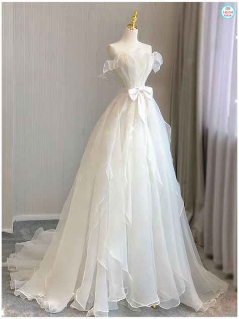 Ivory White Wedding Dress, Whiye Dress, White Gown Aesthetic, White Fantasy Dress, Simple White Gown, White Silk Gown, Dress White Elegant, Pure White Dress, Prom Dresses White