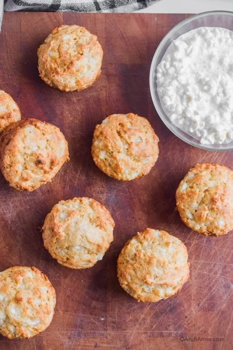 Keto Recipe With Cottage Cheese, Cottage Cheese Strawberry Muffins, Cottage Cheese Oat Muffins, Cottage Cheese Cupcakes, Keto Cottage Cheese Muffins, Strawberry Cottage Cheese Muffins, Cottage Cheese Muffin Recipes, Creamed Cottage Cheese Recipes, Blend Cottage Cheese