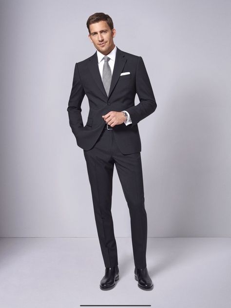 Men Work Outfits, Formal Suits Men, Black Suit Men, Suits Men Business, Fashion Suits For Men, Men Formal, Mens Fashion Classy, Men’s Suits, Black Suit