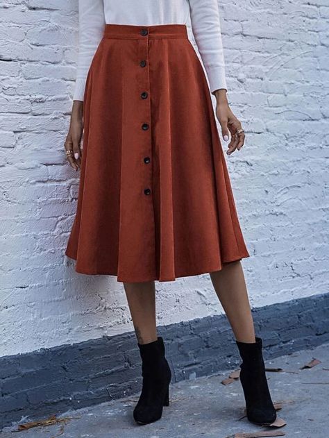 Courderoy Outfits, Midi Corduroy Skirt, Tan Corduroy Skirt Outfit, Corduroy Skirt Pattern, Cordoury Skirt, Corduroy Skirt Outfit Winter, Courdory Skirt, Cord Skirt Outfit, Courderoy Skirt