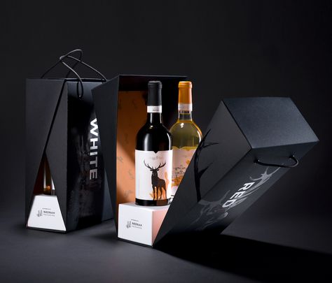 Stag&Hare Wine — The Dieline - Branding & Packaging Design Custom Wine Box, Luxury Box Design, Luxury Packaging Design, Honey Packaging, Wine Gift Boxes, Design Presentation, Beer Packaging, Wine Set, Bottle Box