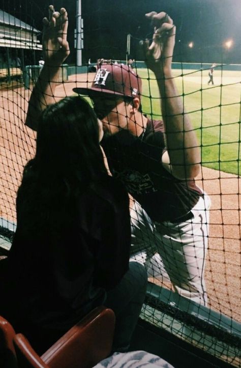 Baseball Romance, Baseball Couples, Sports Romance Books, Dear Ava, Romance Aesthetic, Sports Couples, Lovers Pics, Catch Feelings, Sports Romance