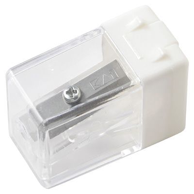 MUJI Online - Bienvenue sur le site de vente en ligne MUJI Muji Store, School Suplies, Pencil Shavings, Pencil Sharpeners, Glue Tape, White Pencil, Desk Accessories Office, Cute School Supplies, Japan News