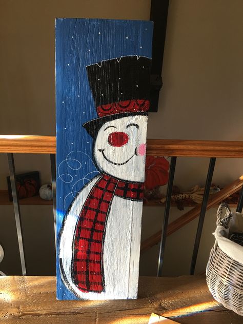 Pallet Signs Diy Outdoor Front Porches, Painted Fence Posts, Painted Christmas Boards, Snowman Signs Wooden, Wooden Board Painting Ideas, Pallet Painting Ideas, Painted Snowman, Christmas Crafts To Make, Handmade Christmas Crafts