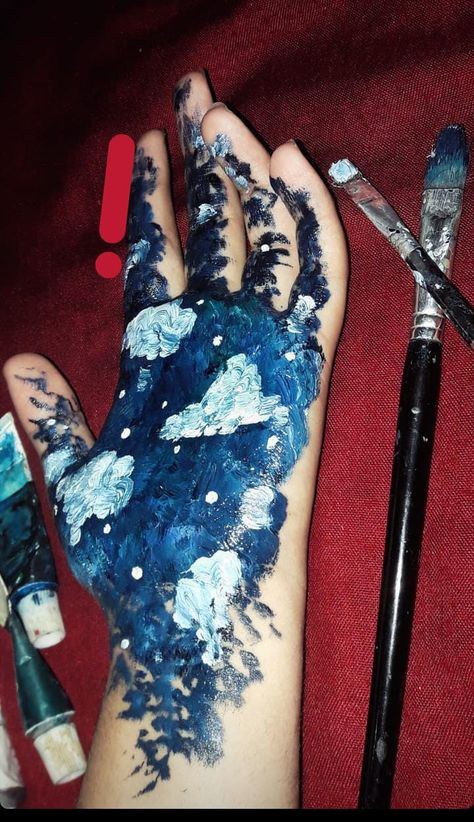 #Paint #snapchat #oilpainting #hand #photography Painting Snapchat Story, Arrow Tattoos For Women, Tools Drawing, Hand Photography, Best Snapchat, Bollywood Posters, Hand Pic, Best Friend Quotes Funny, Girl Hand