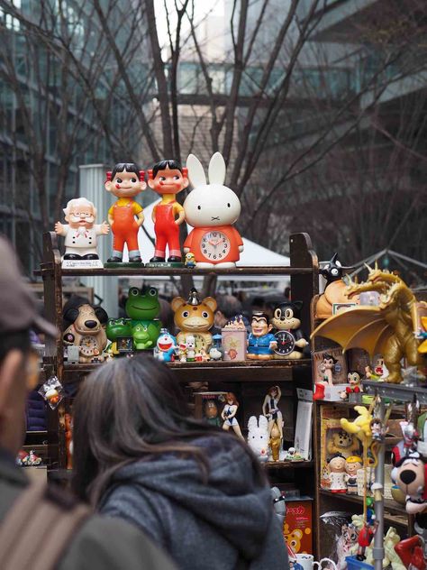 A Shopper's Guide to the Best Flea and Antique Markets in Japan Best Flea Markets In Paris, Thank You In Japanese, Anime Stores In Japan, Japan Flea Market, Souvenirs From Japan Tokyo, Pokemon Store Tokyo, Yoyogi Park, Day Trips From Tokyo, Japanese Video Games