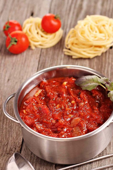 6 Best Rao’s Pasta Sauce (+ Homemade Rao’s Sauce Recipe)￼ - A Spectacled Owl Spectacled Owl, Marinara Recipe, Canning Whole Tomatoes, Pasta Sauce Homemade, Spaghetti Sauce Recipe, Tomato Basil Sauce, Italian Pasta Dishes, Marinara Sauce Homemade, Baked Pasta Recipes